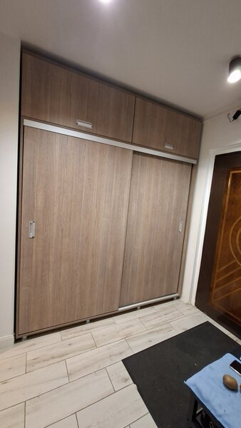 Iasi, Podu Ros, apartament 2 camere complet renovat, 53 mp, etaj 1/10