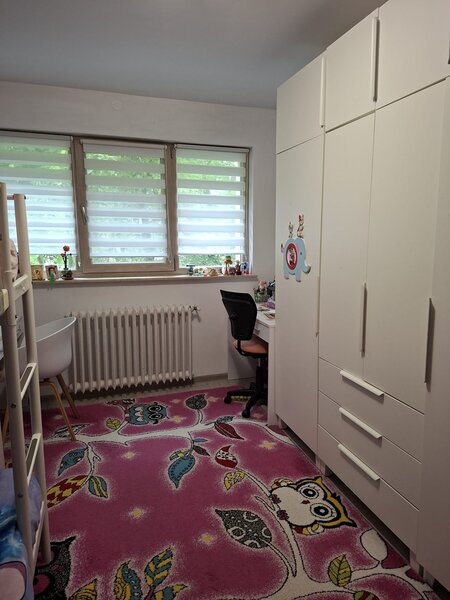 Iasi, Podu Ros, apartament 2 camere complet renovat, 53 mp, etaj 1/10